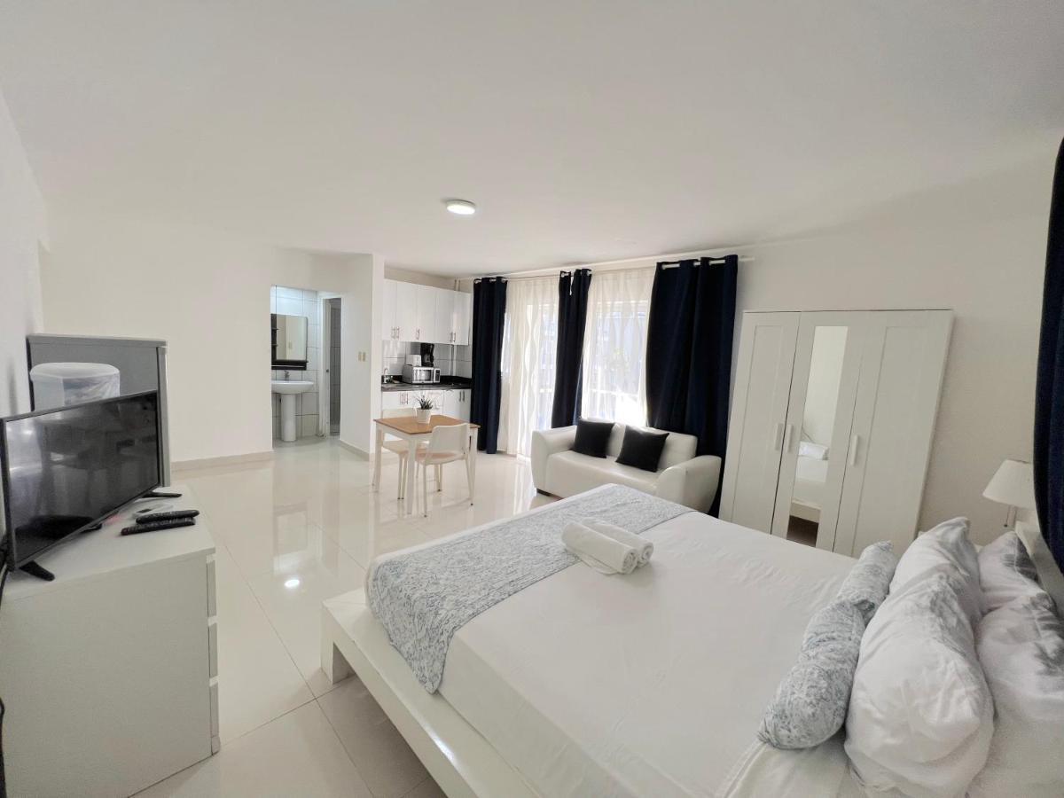 Sol Caribe Suites - Playa Los Corales - Beach Club, Wifi, Swimming Pool - Calle Aruba Punta Cana Quarto foto